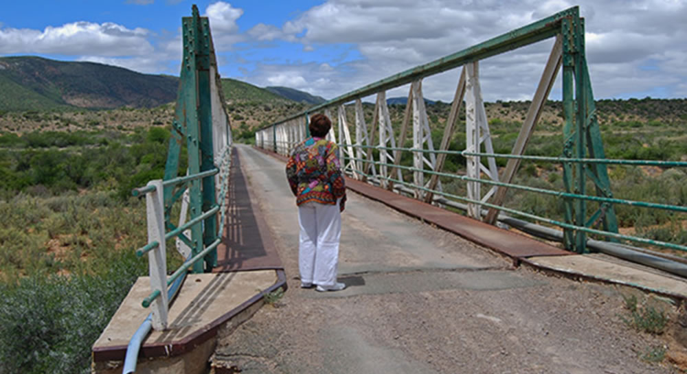 Lady de Waal Bridge in Steytlerville
