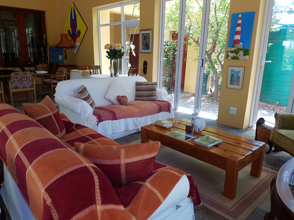 Steytlerville Guest House and accommodation lounge area