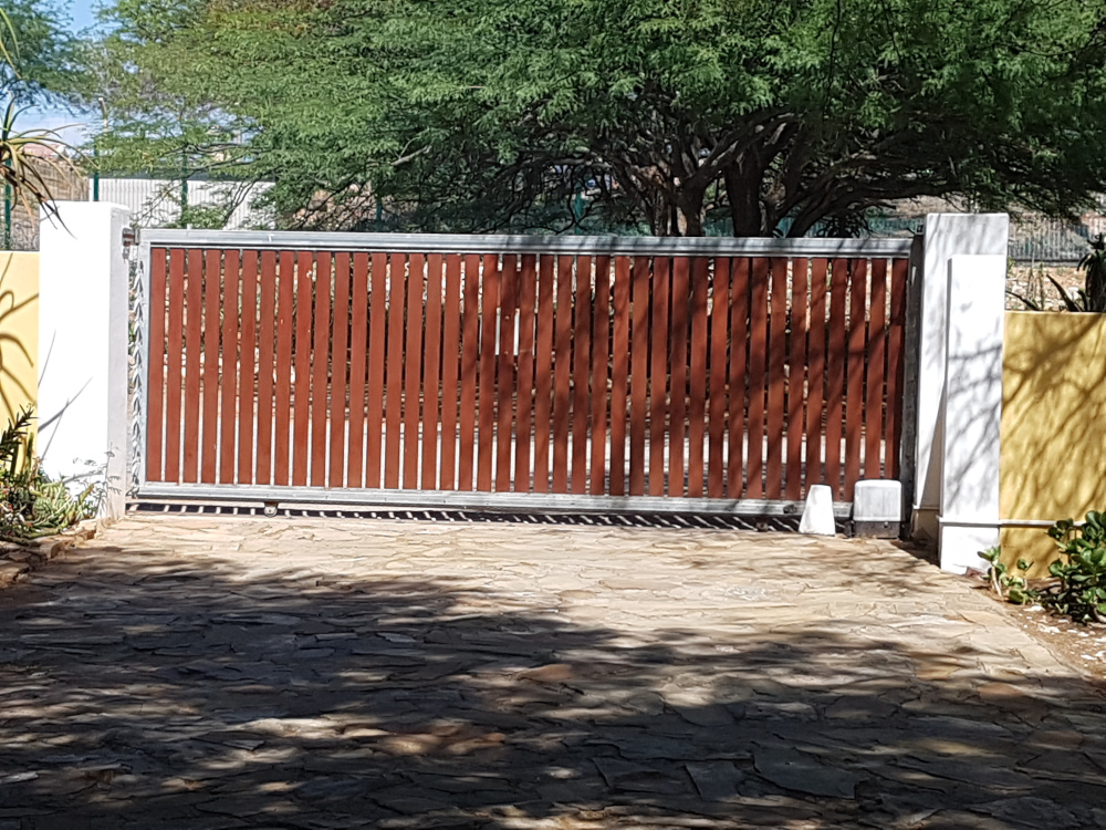 Accommodation at Steytlerville Guest House Security Gate