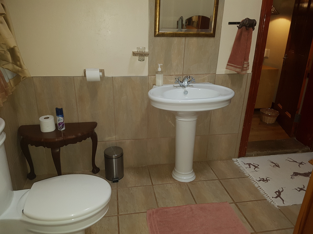 Steytlerville Guest House Khoisan Suite Accommodation